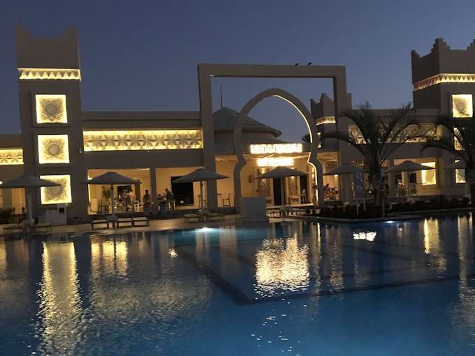 Abendstimmung in den Restaurants des Aqua Vista Resort