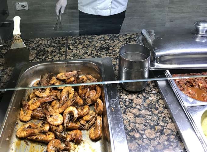 Frisch gebratene Shrimps im Aqua Vista Resort